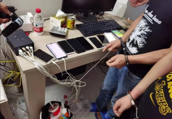 安装程序教程！扑克牌分析器怎么连接耳机,推荐6个良心渠道