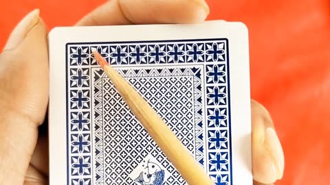 玩家必看科普！回形针高级扑克牌背面认牌技巧,推荐7个购买渠道