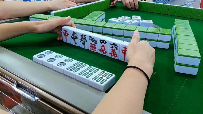优选推荐“全民红中麻将怎么打能包赢(确实有挂)-知乎