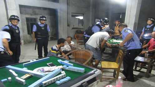 新教你‘‘天天爱柳州麻将可不可开挂”其实确实有挂 
