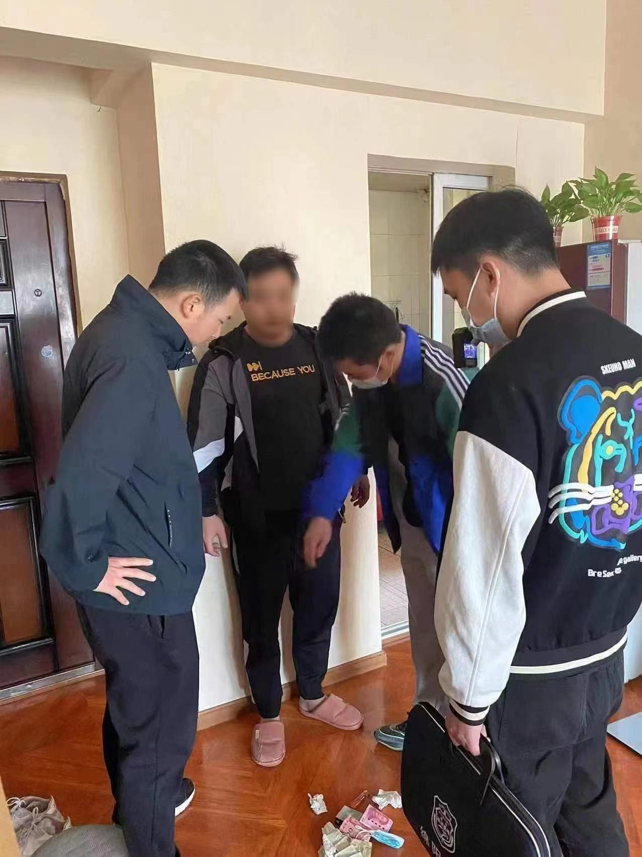 厉害了!手机打麻将玩钱的软件(确实有挂)-知乎