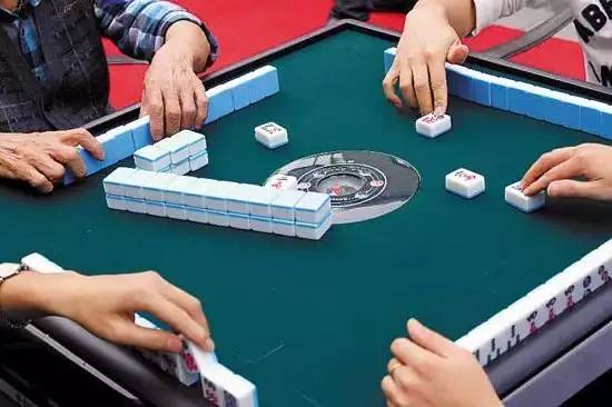重大通报！欢乐广西麻将变牌神器(其实确实有挂)