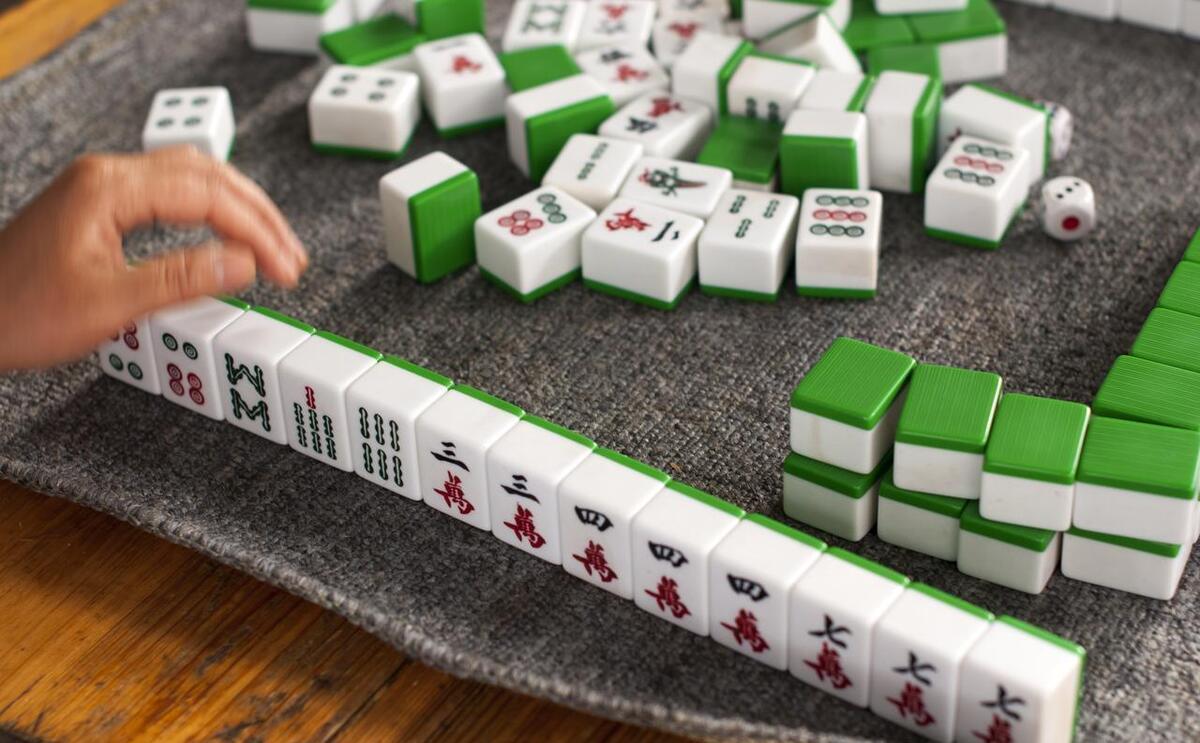 必备攻略！微信小程序麻将游戏修改器(怎么增加胜率)