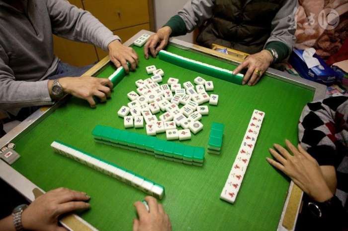 给大家科普一下！老友福建麻将其实是有挂的(如何控制输赢)