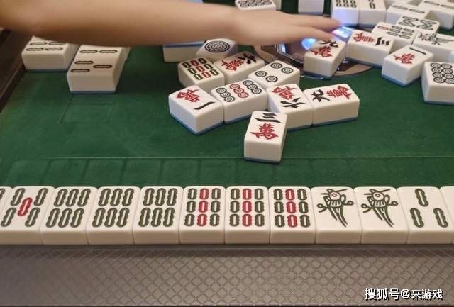 3分钟讲解！四方河南麻将其实是有挂的(怎么打赢的几率大)