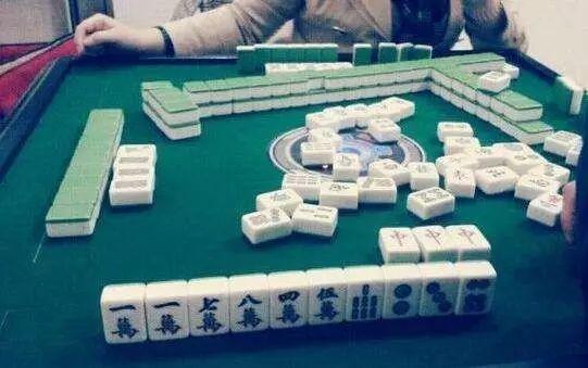 厉害了！麻神麻将确实有挂的(自建房怎么赢)