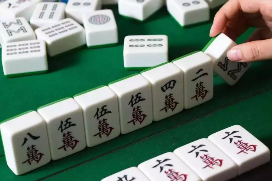 给大家爆料一下雀神广东麻将有挂是真的吗 !其实确实有挂